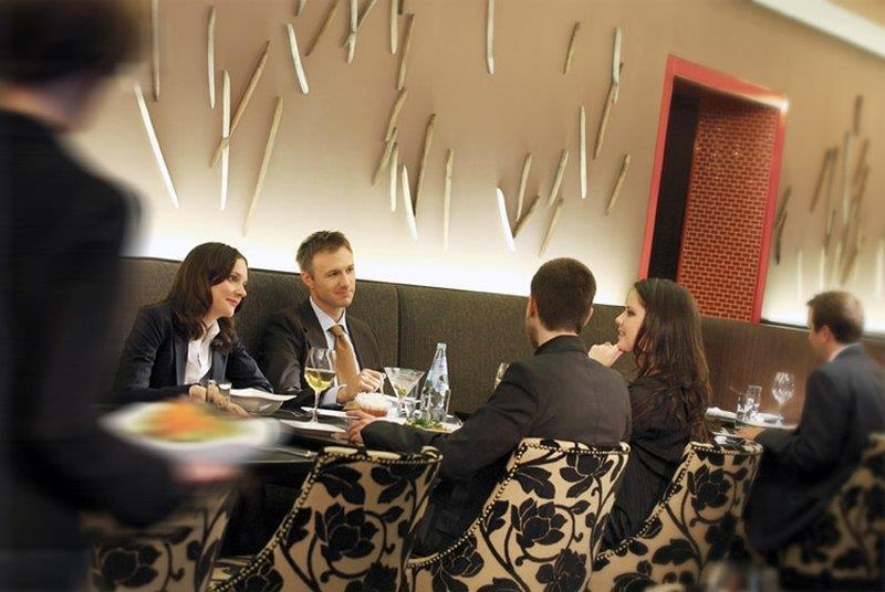 Cambridge Suites Toronto Étterem fotó